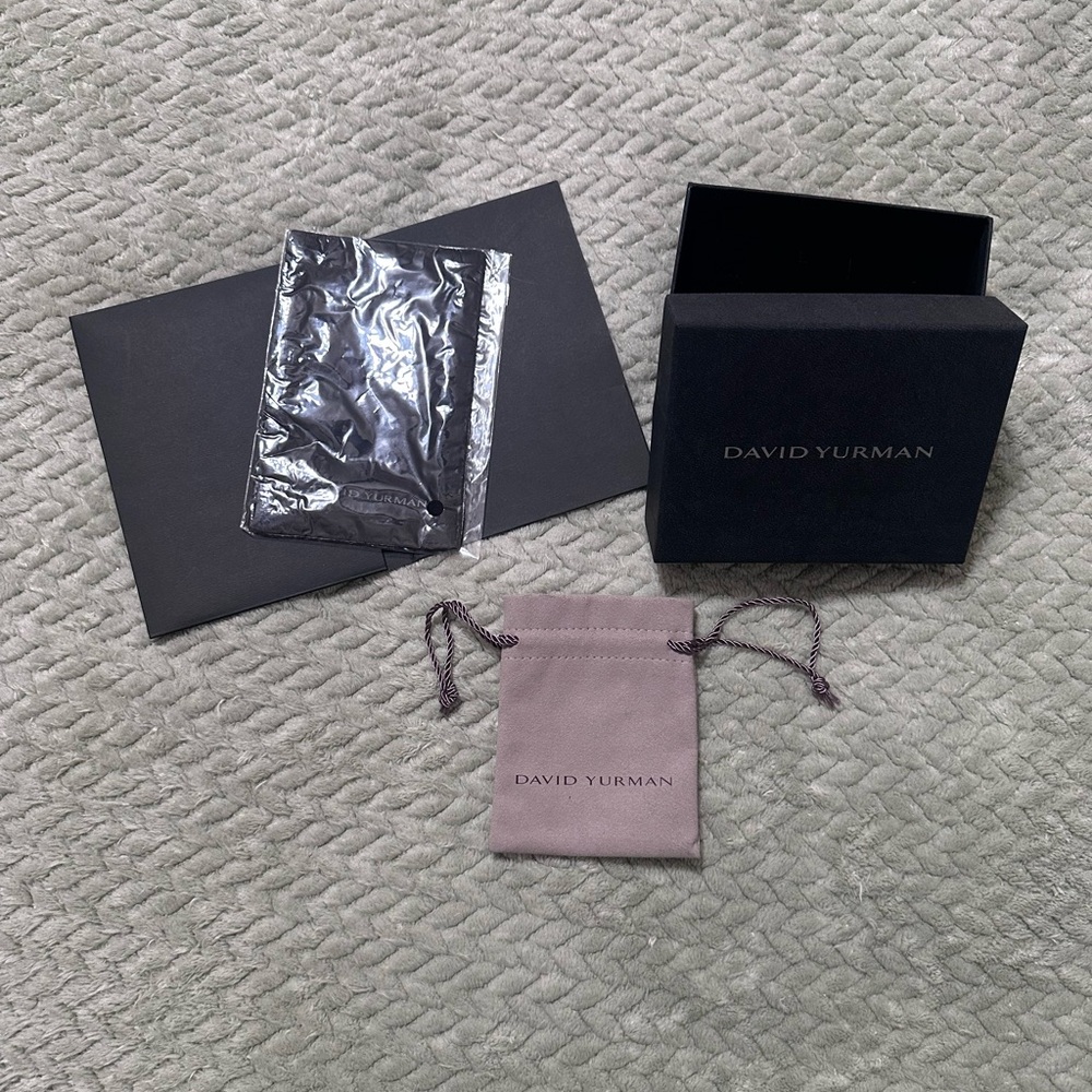 David Yurman Box & Pouches